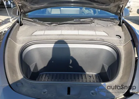 2024 Tesla Model Y Long Range Dual Motor All-Wheel Drive/Rwd из США, поврежденный, VIN 7SAYGDED0RF197366